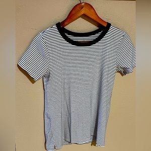 Old Navy Stripe Black and White T